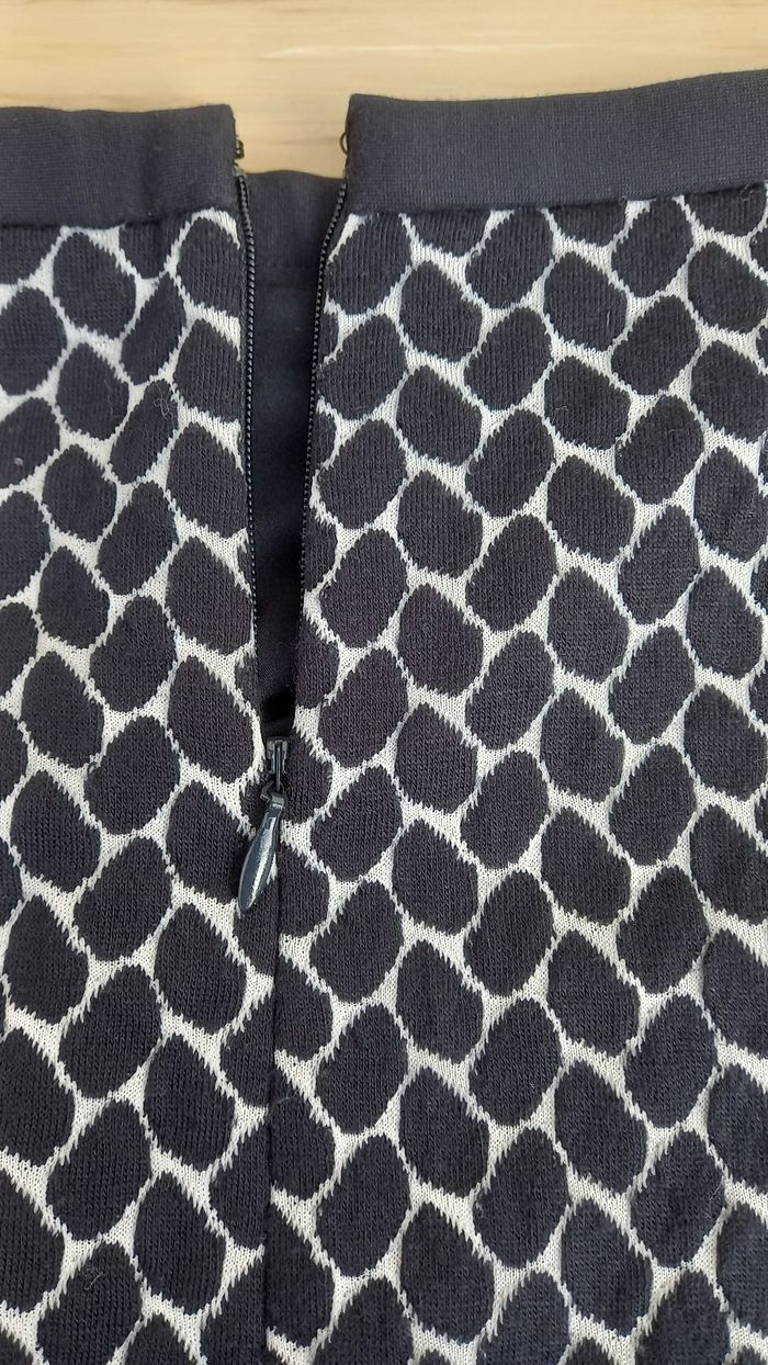 Jupe droite - photo numéro 3