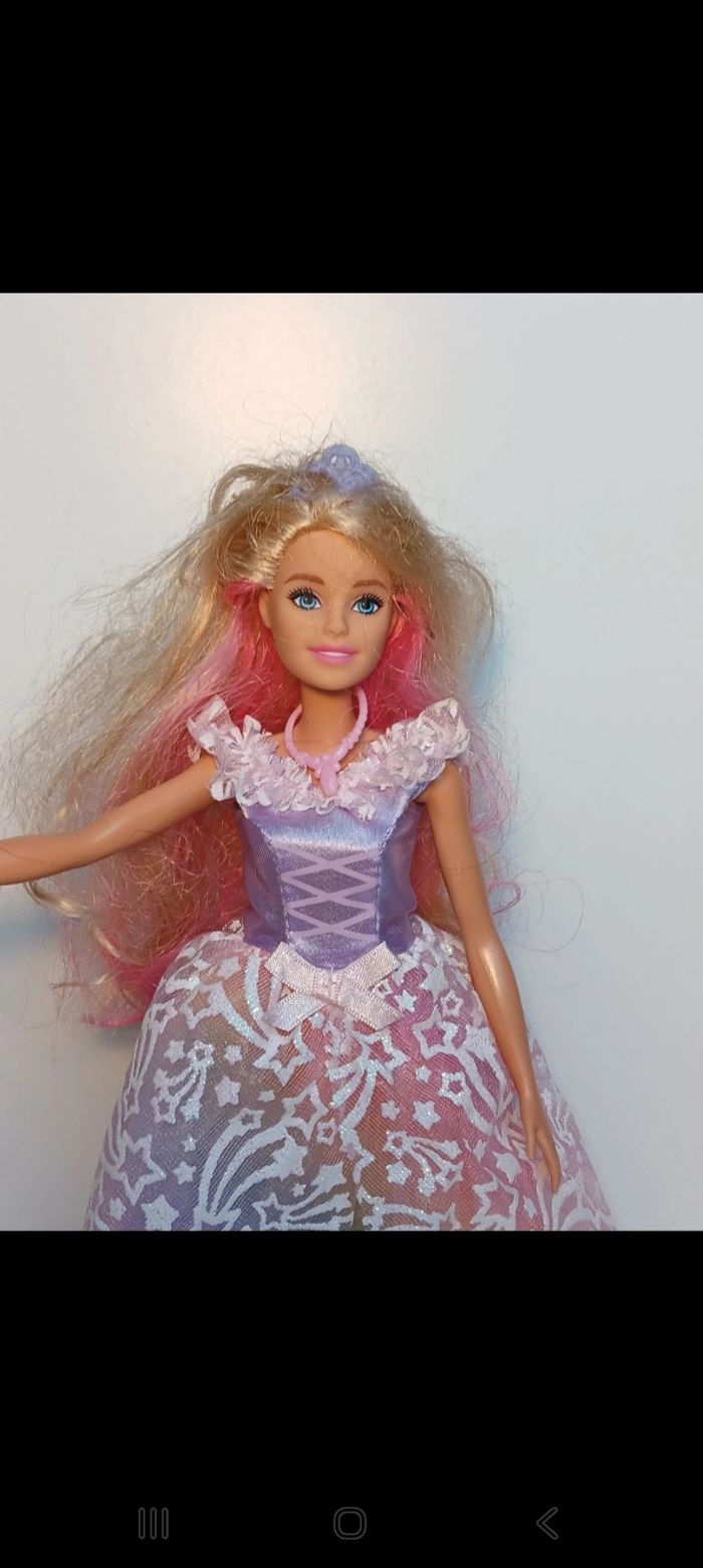 Poupée mattel Barbie Dreamtopia Royal Ball Princess GFR45
Poupée et ensemble compris - photo numéro 2