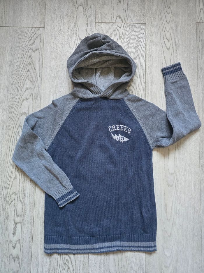 Pull à capuche 10ans - photo numéro 1