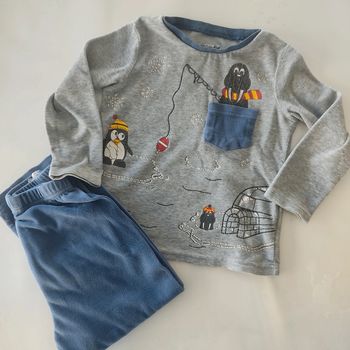 Pyjama épais en velours taille 4 ans
