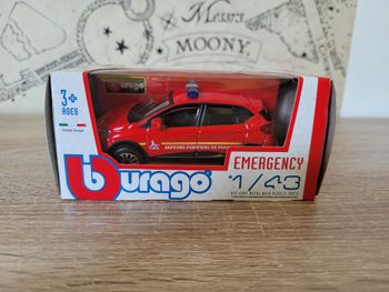 Véhicule pompiers de collection Bburago 
