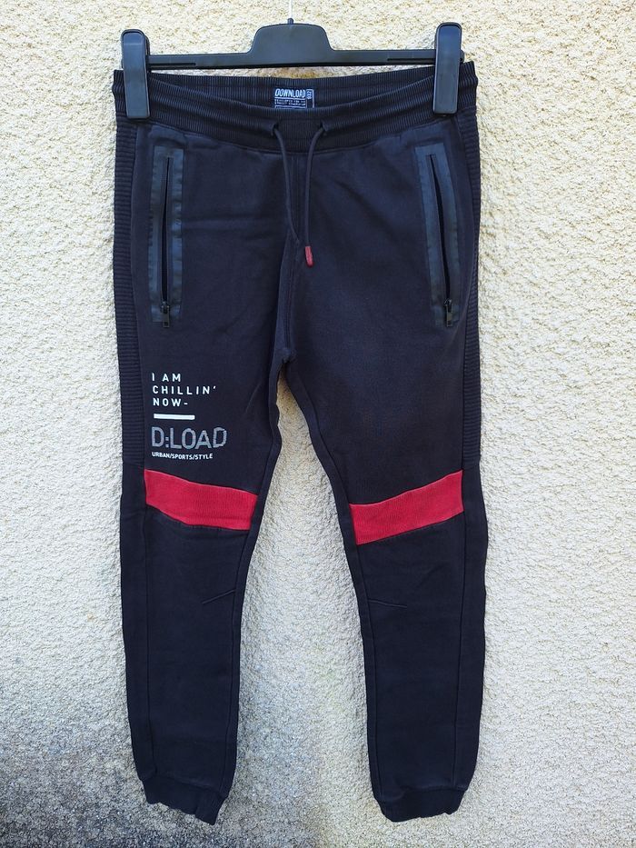 👖 Pantalon de survêtement  /Jogging Download 14 ans