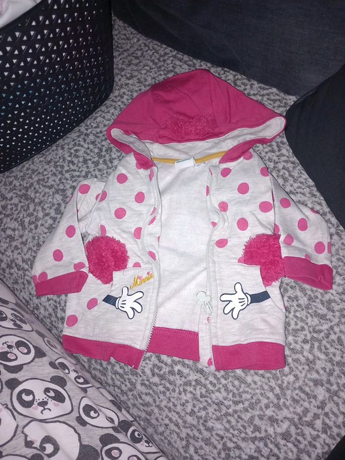 Gilet à capuche disney minnie orchestra taille 6mois 67cm - photo numéro 1