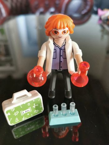 Playmobil chimiste
