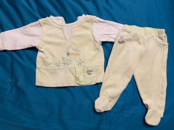 ensemble deux pièces six mois