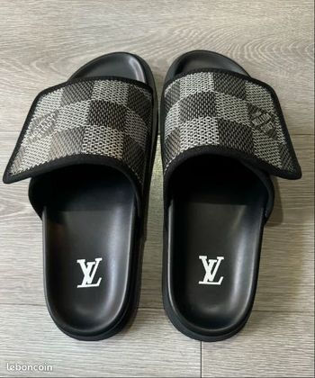 Sandales claquettes louis Vuitton noir 40