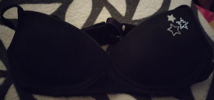 Soutient gorge avec étoiles "La Halle" 75a neuf - photo numéro 4