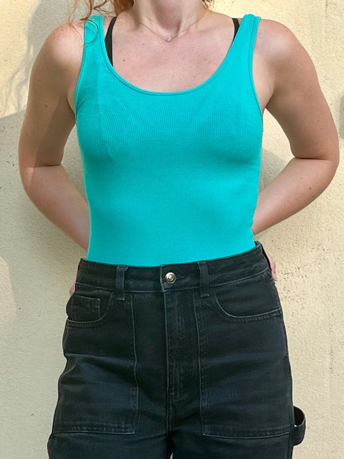 Débardeur côtelé moulant bleu turquoise - photo numéro 3