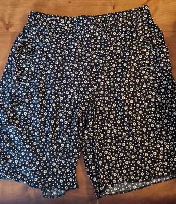 Short femme léger avec poches