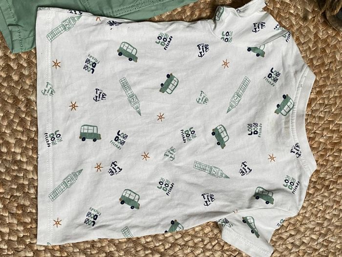 Ensemble salopette et t-shirt 9 mois - photo numéro 2