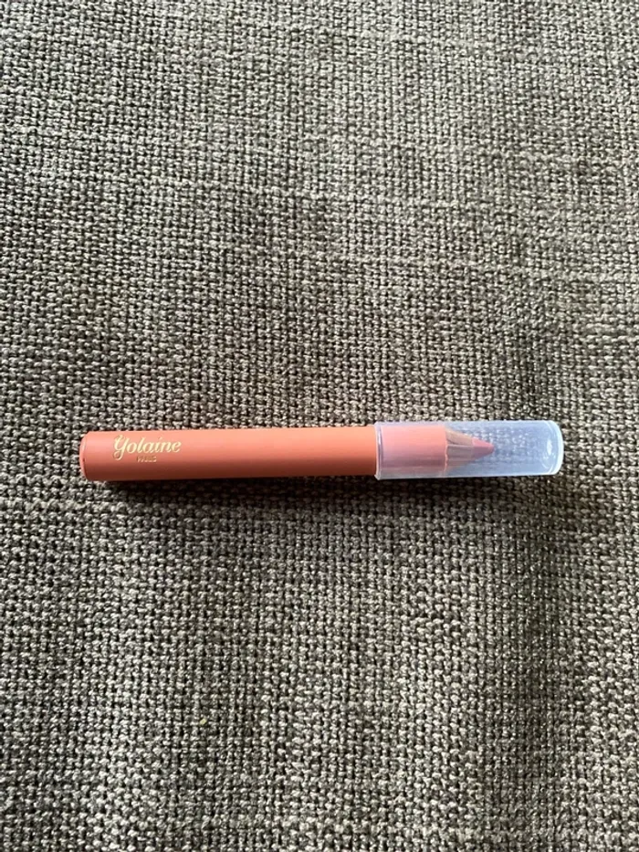 Crayon à lèvre