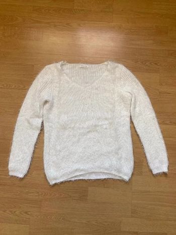 Pull blanc à poils