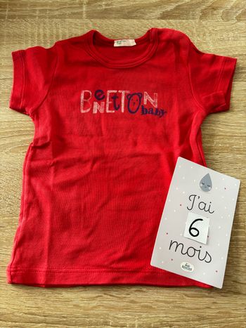 Tee shirt rouge Benetton t.6m