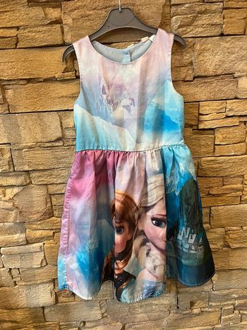Jolie robe Reine des neiges 122cm 7 ans