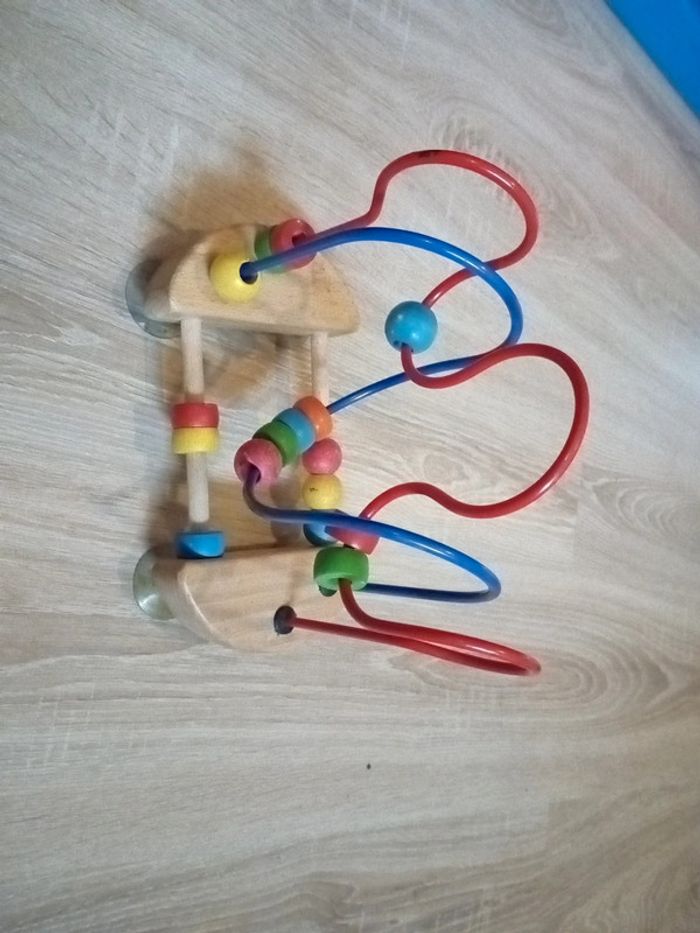 Jouets en bois