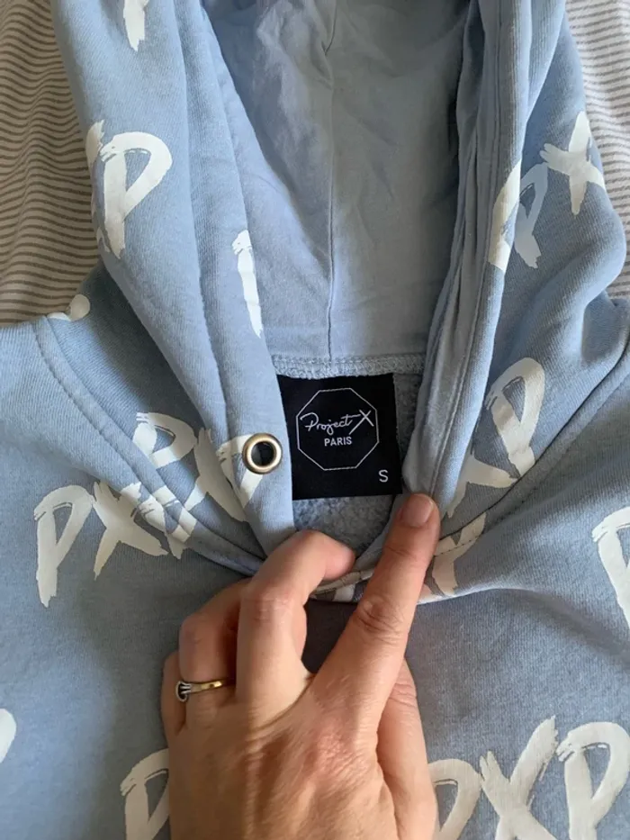 Sweat à capuche - photo numéro 3
