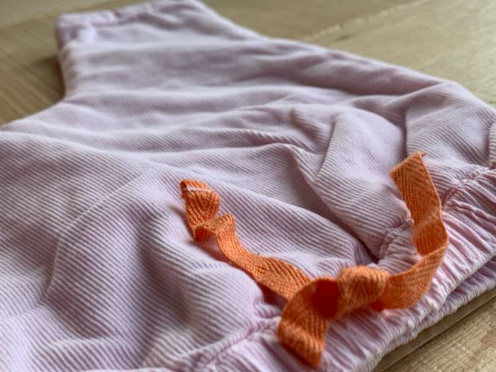 Pantalon 6 mois - photo numéro 5