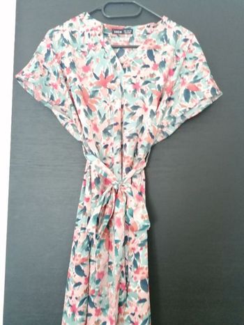 Jolie robe d été multicolore