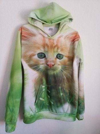 Sweat a capuche motif chat taille M