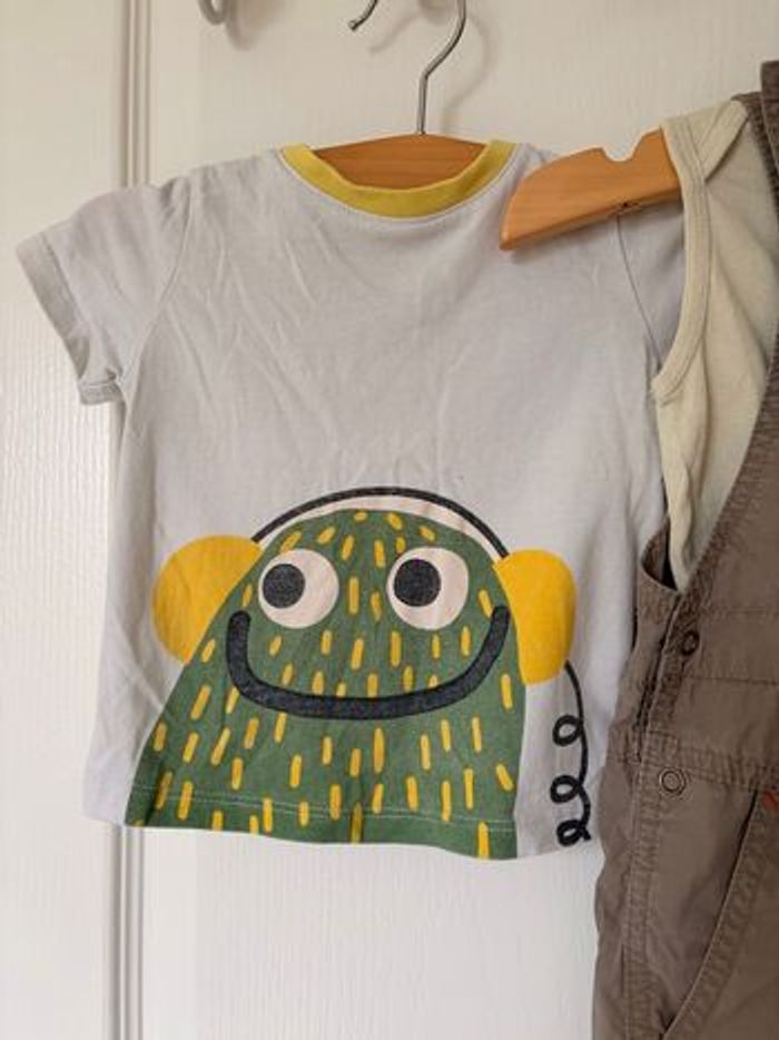 Ensemble t shirt salopette body marcel comme neuf 12 mois - photo numéro 3