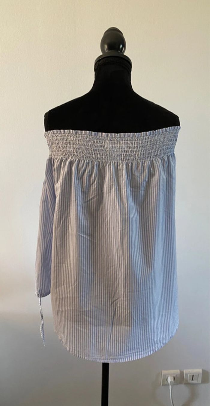 Blouse H&M bleue et blanche à rayures taille 36 / 38 - photo numéro 4