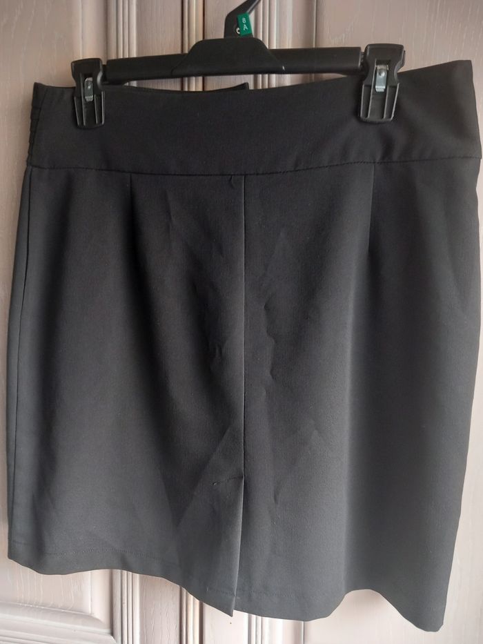 Mini jupe noir MD & Thomas - photo numéro 4