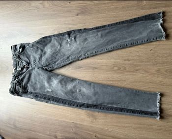 Jeans effet troué