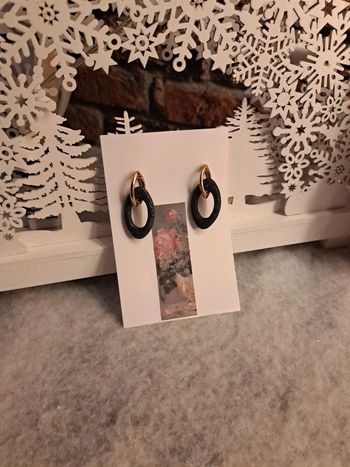 Boucles d'oreilles pendante noir et doré