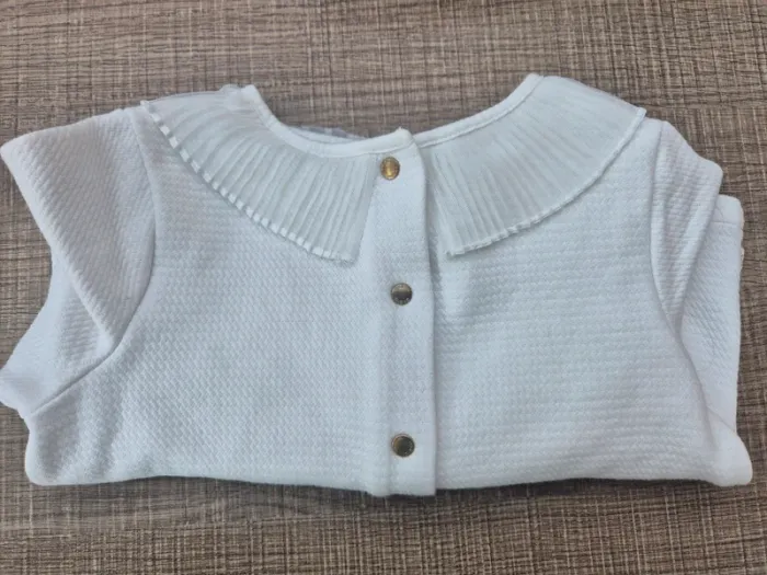 Gilet de fêtes Okaïdi 6 ans en super état - photo numéro 3