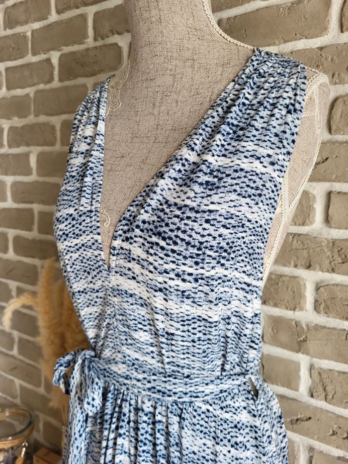 Jolie robe dos nu et bretelles croisées - Idano - photo numéro 5