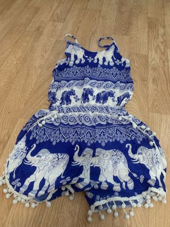 Lot vêtements pour fille 