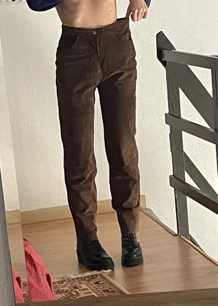 Pantalon en cuir - photo numéro 4