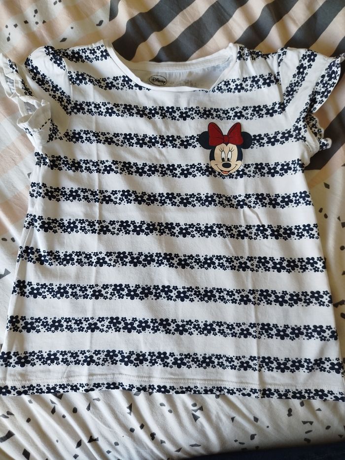 Tee shirt Minnie 6-7 ans