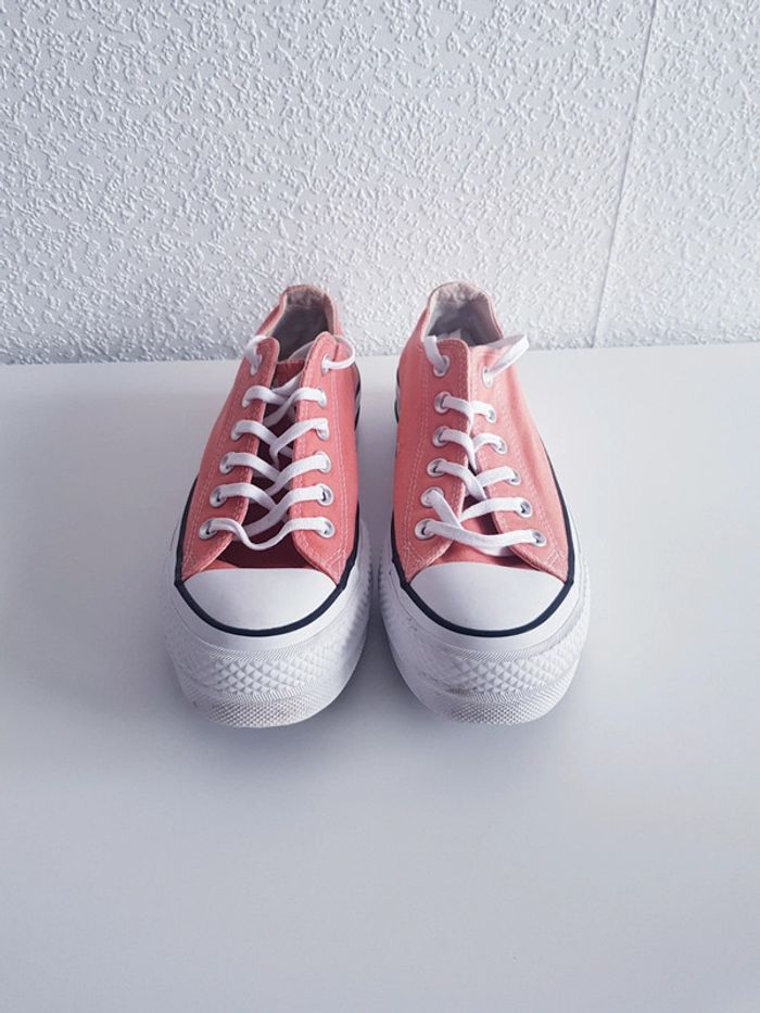 Converse - Chuck Taylor All Star Lift Canvas Ox - 37,5 - Baskets basses, semelles hautes - photo numéro 4