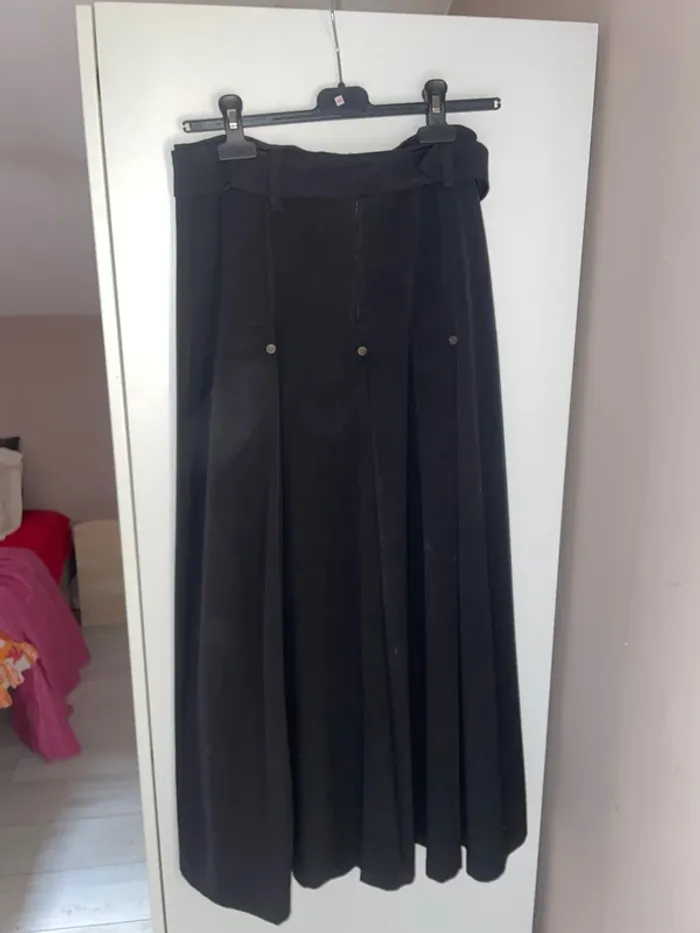 Jupe longue noire Kunga T1 - photo numéro 3