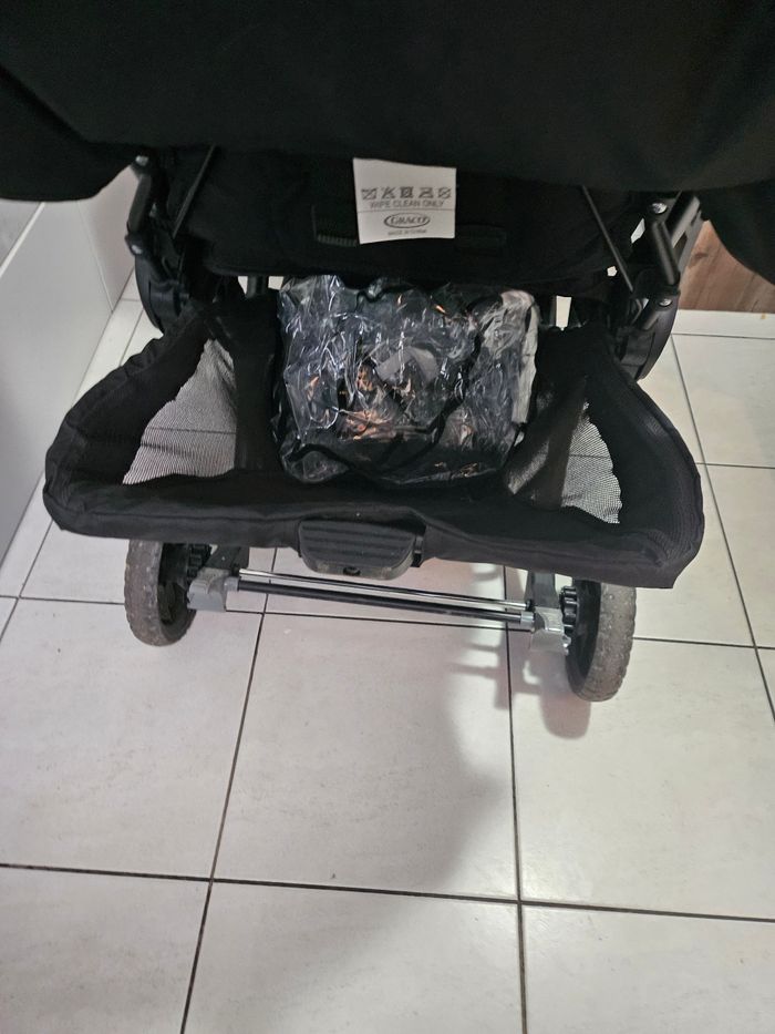 Poussette double graco - photo numéro 4