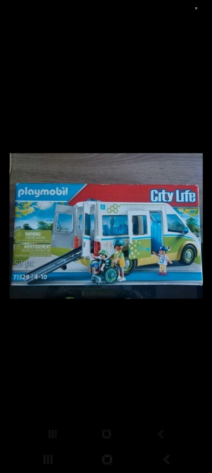 Bus scolaire playmobil