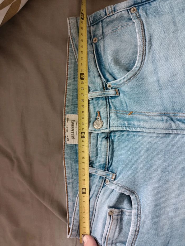 Jeans destroy homme pull and Bear taille 40 - photo numéro 3