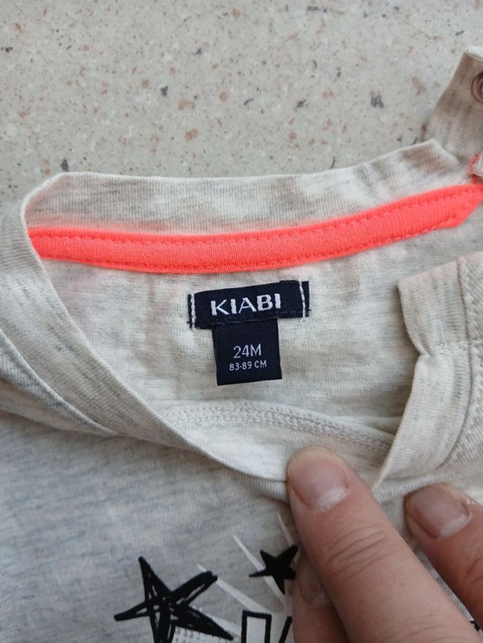 Lot de vêtements garçon 2 ans - photo numéro 9