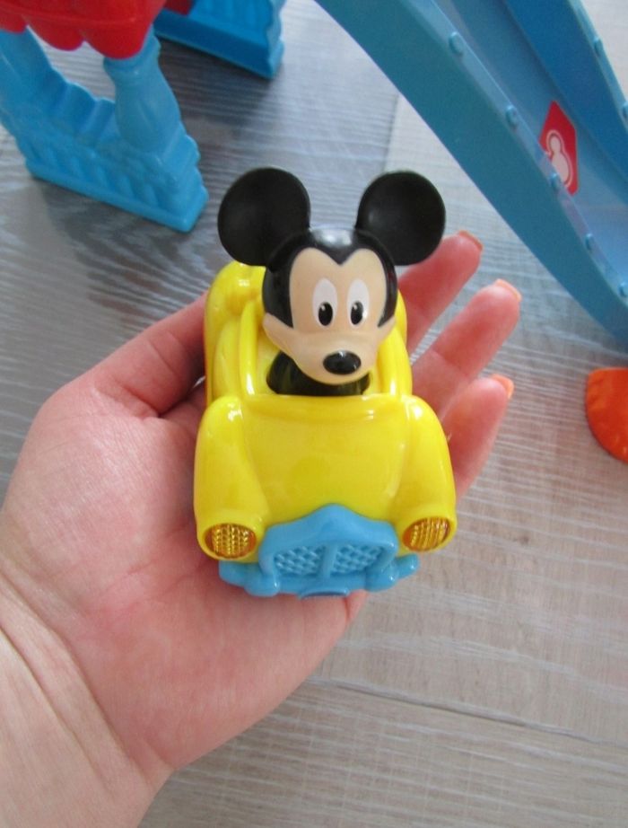 La Maison toboggan magique Disney Tut Tut Mickey Vtech - photo numéro 4