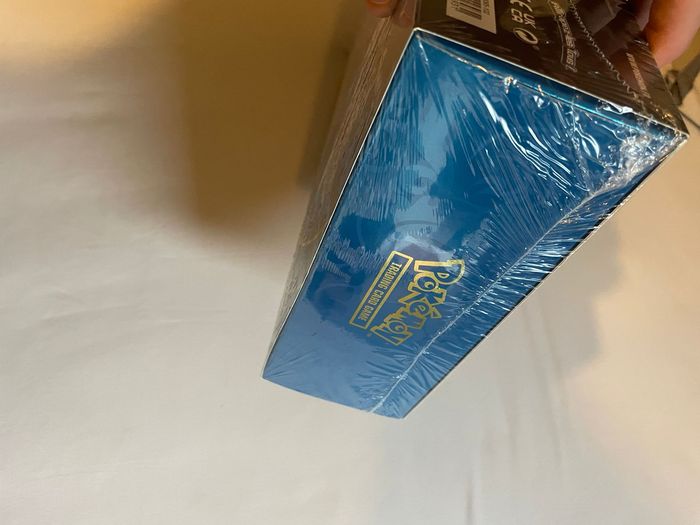 Pokémon - Coffret ultra premium UPC Dracaufeu Flammes fantasmagoriques (ME02) - photo numéro 5