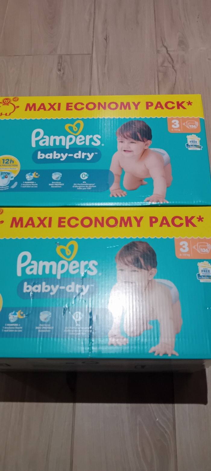 Couches pampers baby-dry taille 3 maxi economy