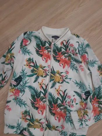 Bomber fleuri