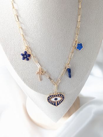 Collier breloques