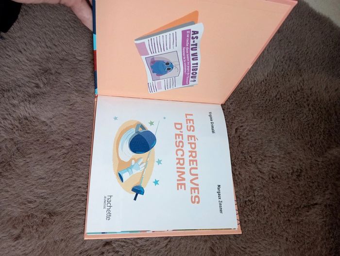 Livre hachette les épreuves d'escrime - photo numéro 3