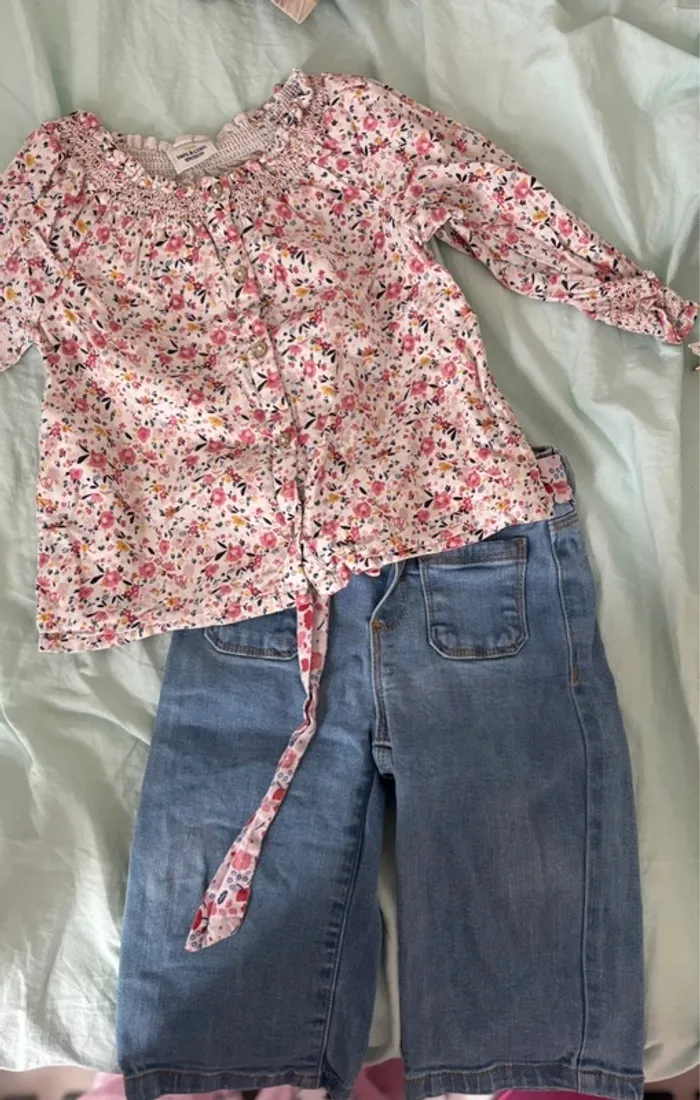 Lot jean + chemisier