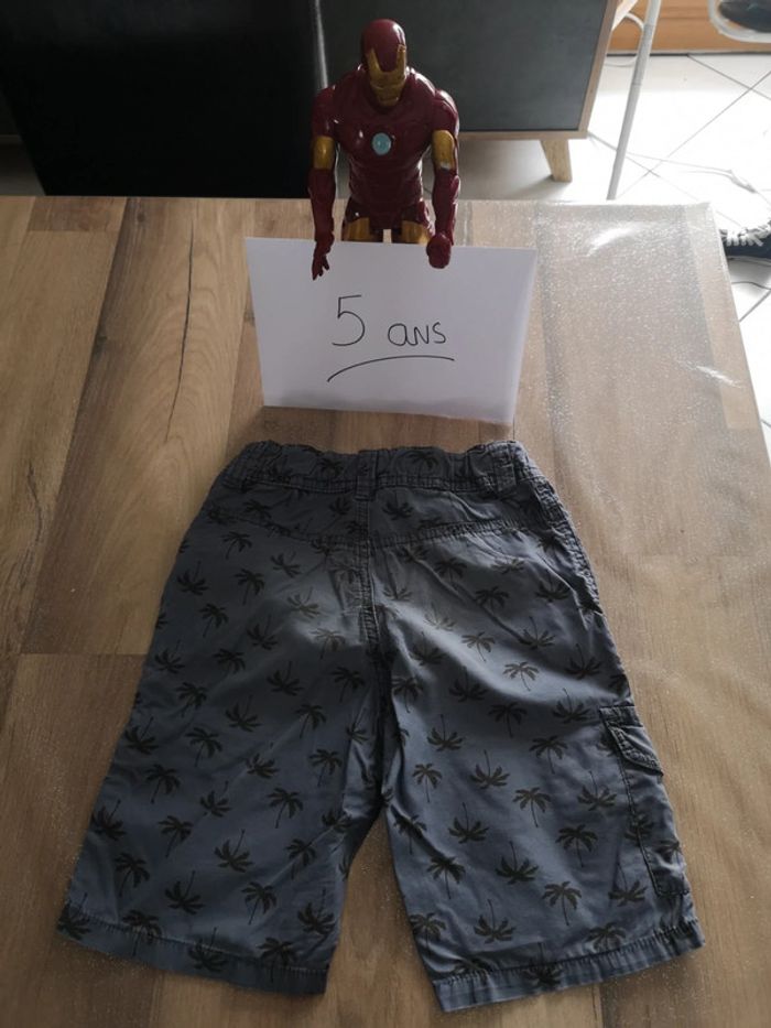 Short - 5 ans - photo numéro 3