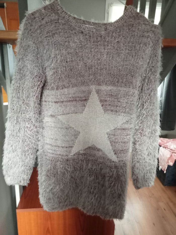 Pull taille 14/16ans