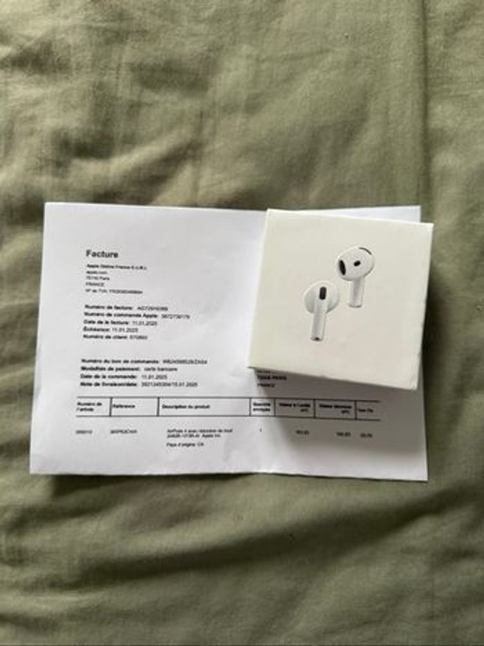 Airpods 4