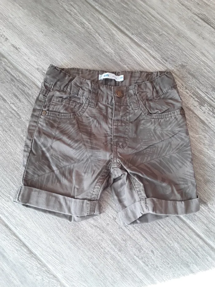Short 3 ans - photo numéro 2